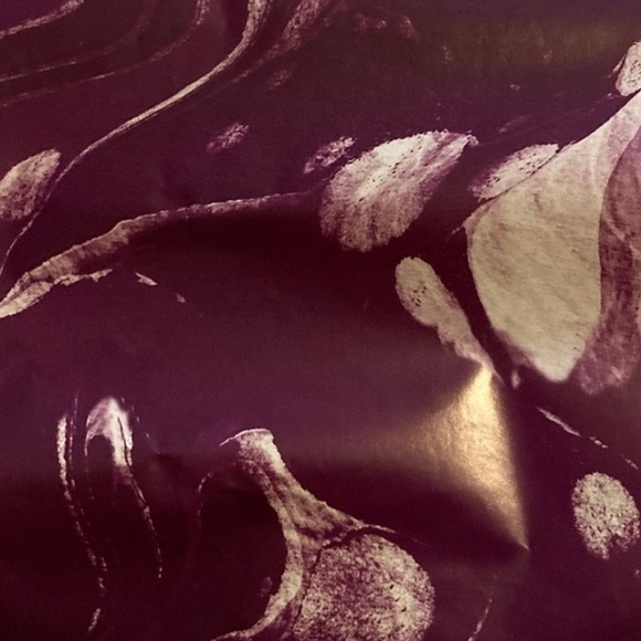 Taylor Swift Official Folklore Gift Wrap - Picture 3 of 6